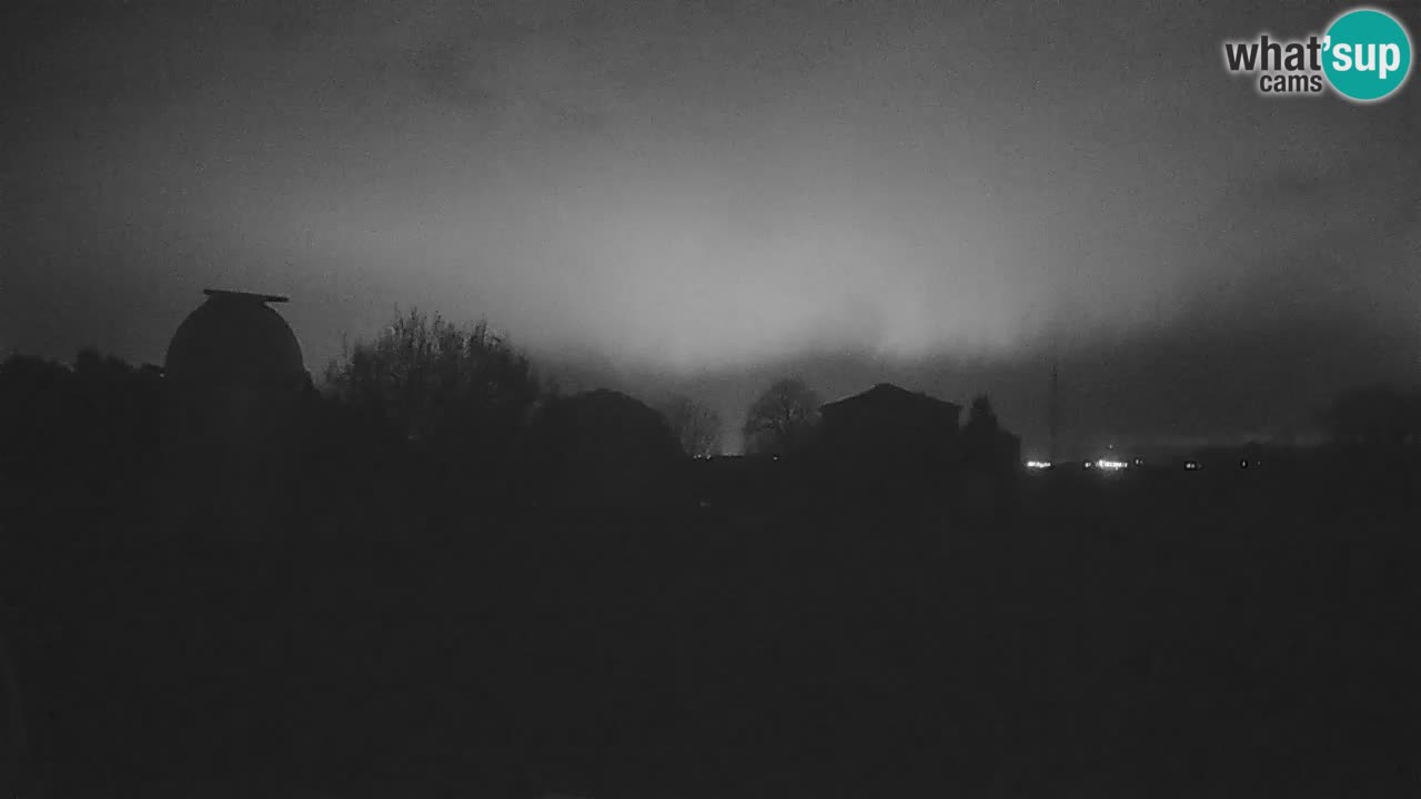 Višnjan Observatory Live Webcam – Explore the Sky, Asteroids, Comets, and Meteoroids