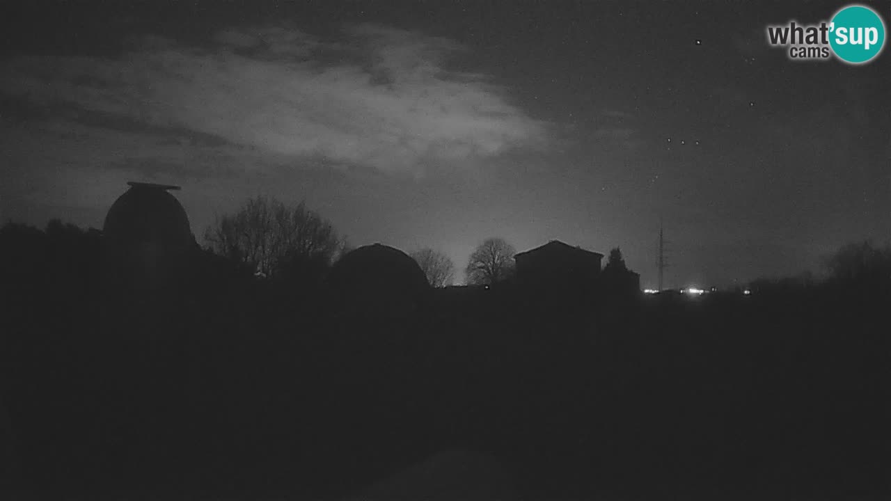 Višnjan Observatory Live Webcam – Explore the Sky, Asteroids, Comets, and Meteoroids