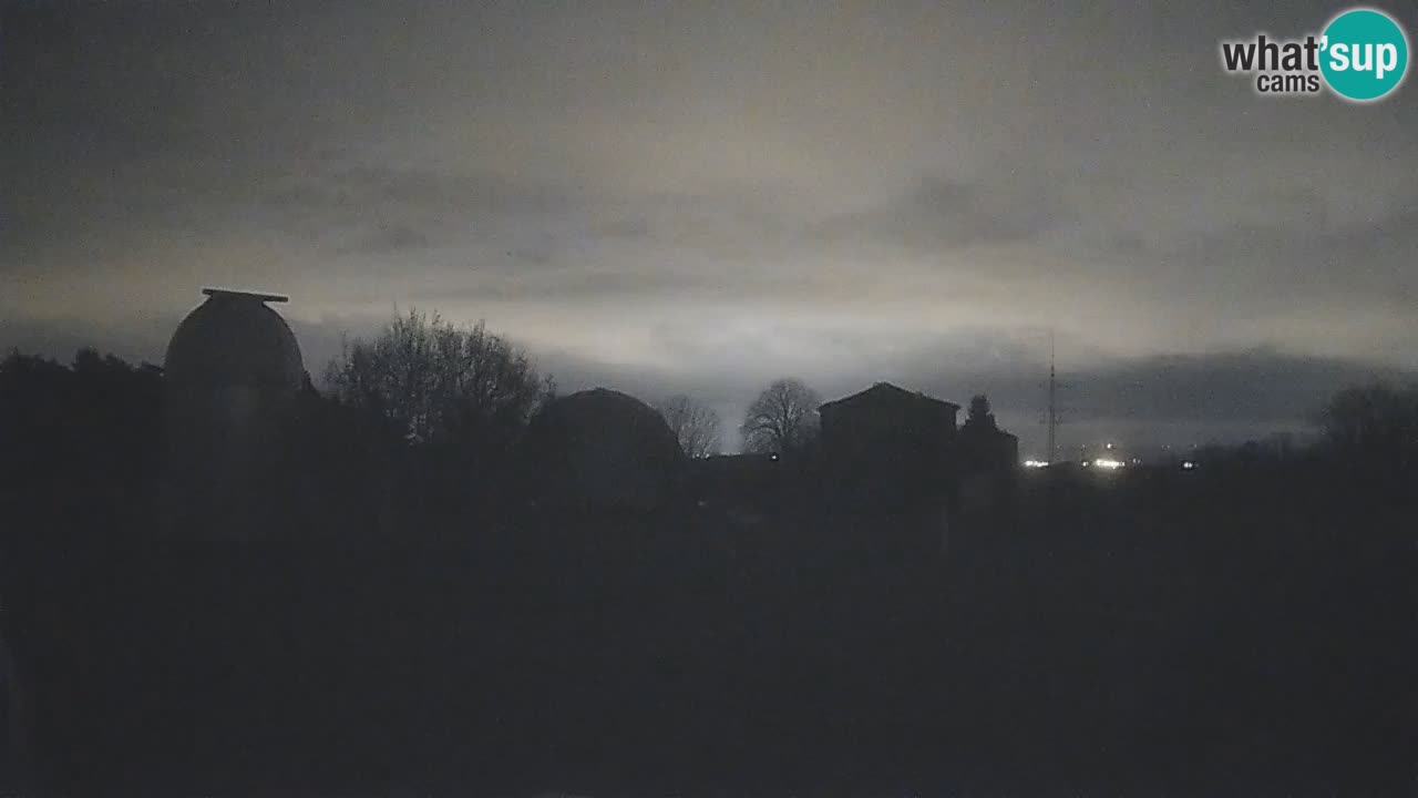 Observatorij Višnjan spletna kamera – Odkrivajte nebo, asteroide, komete in meteorite