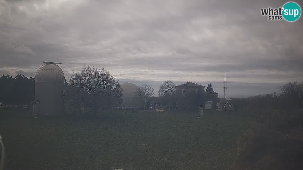 Višnjan Observatory Live Webcam – Explore the Sky, Asteroids, Comets, and Meteoroids