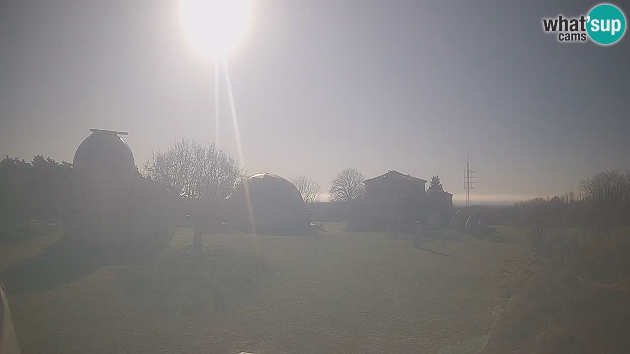 Cámara web en vivo del Observatorio de Višnjan: explora el cielo, los asteroides, cometas y meteoroides