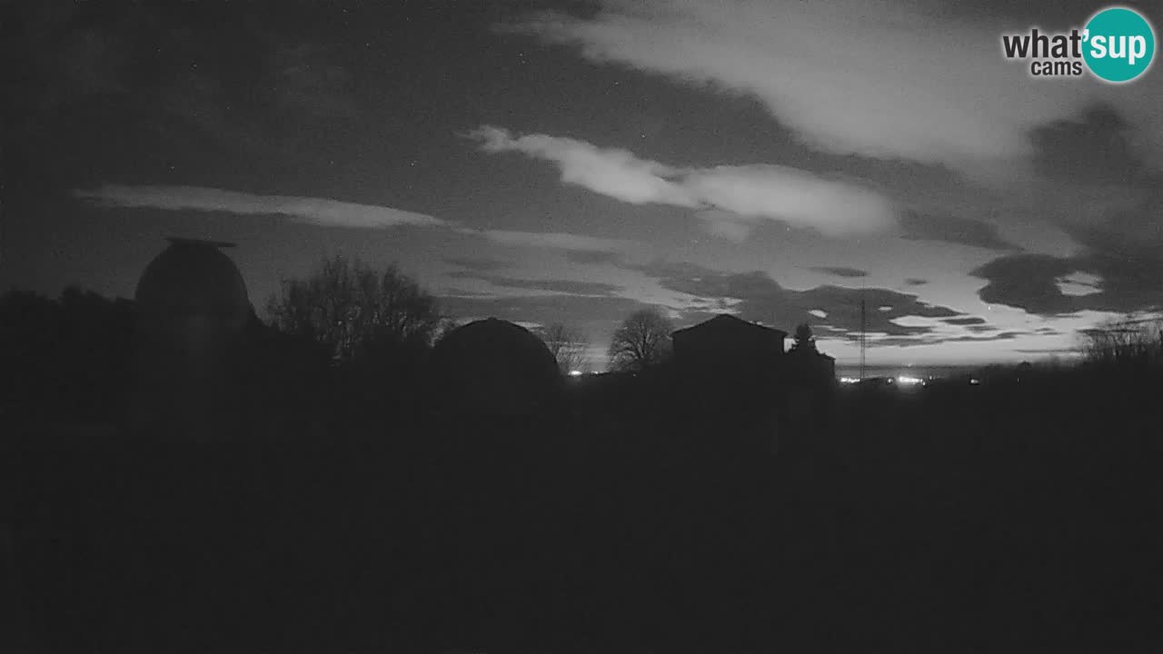 Višnjan Observatory Live Webcam – Explore the Sky, Asteroids, Comets, and Meteoroids