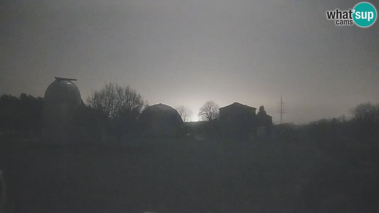 Višnjan Observatory Live Webcam – Explore the Sky, Asteroids, Comets, and Meteoroids