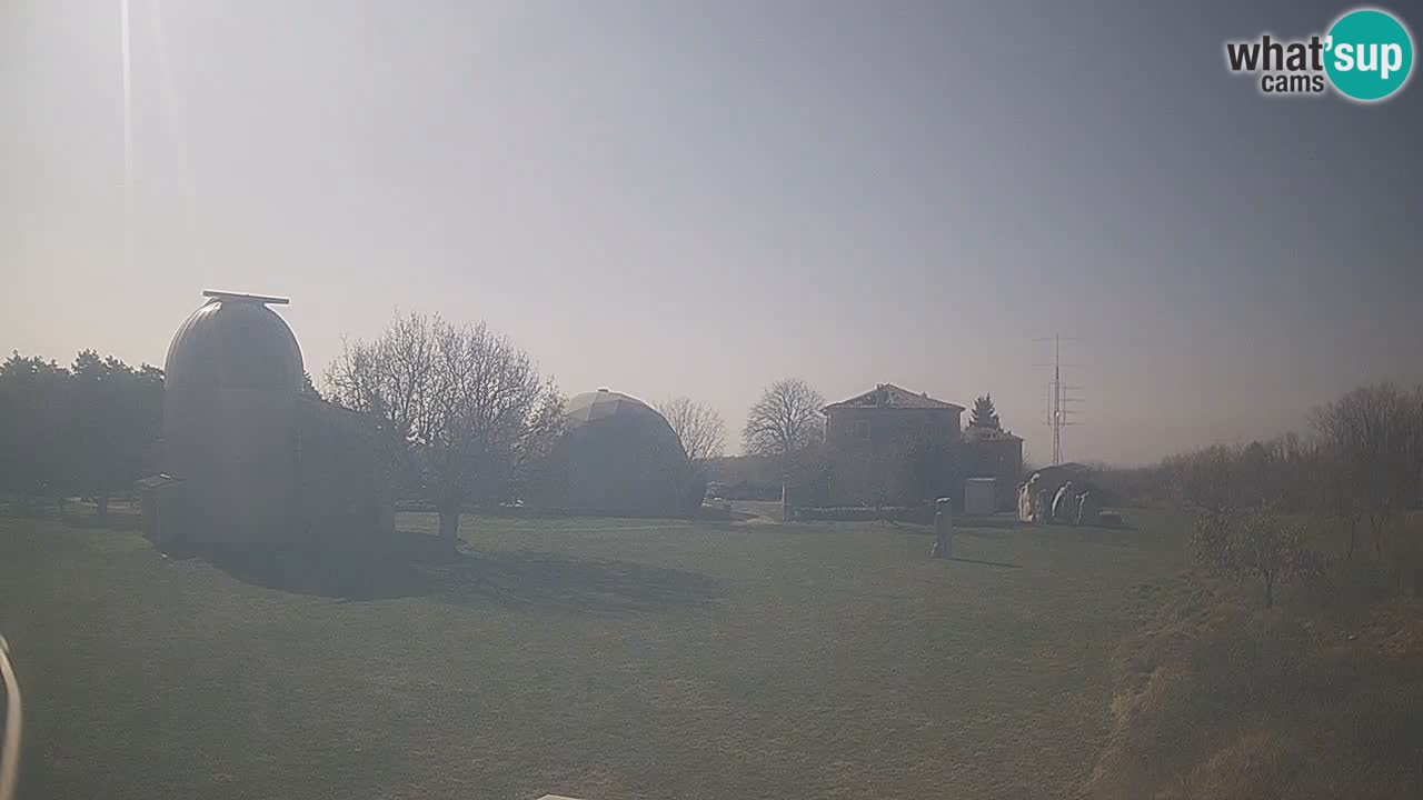 Višnjan Observatory Live Webcam – Explore the Sky, Asteroids, Comets, and Meteoroids