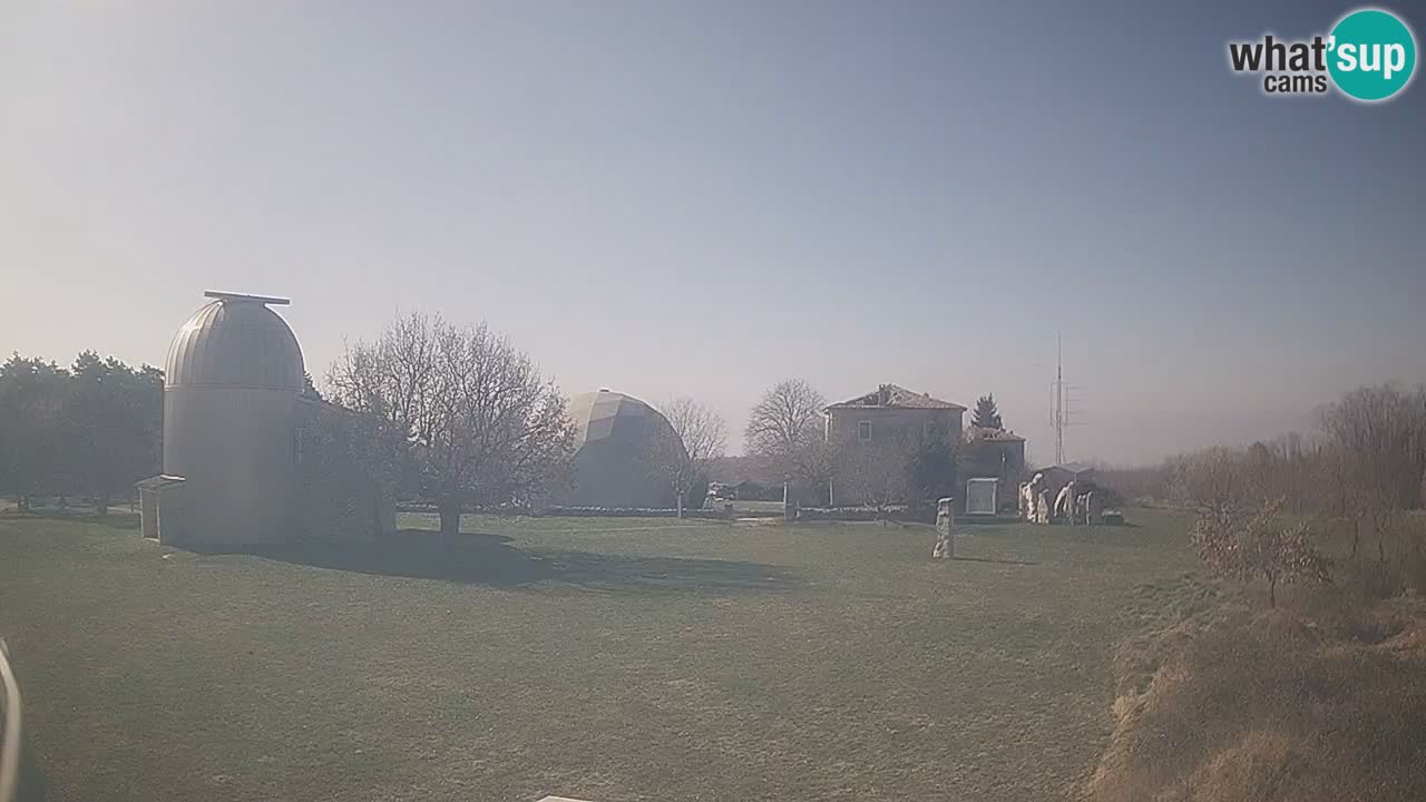 Višnjan Observatory Live Webcam – Explore the Sky, Asteroids, Comets, and Meteoroids