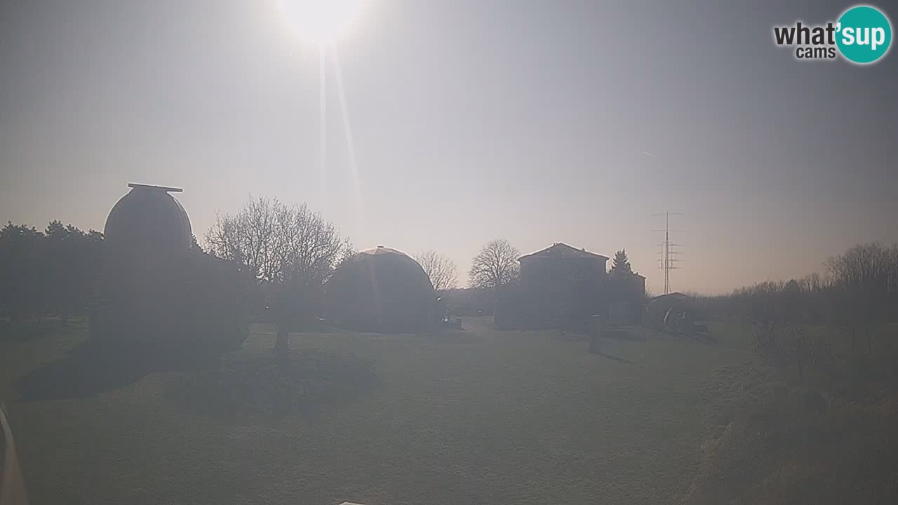 Višnjan Observatory Live Webcam – Explore the Sky, Asteroids, Comets, and Meteoroids