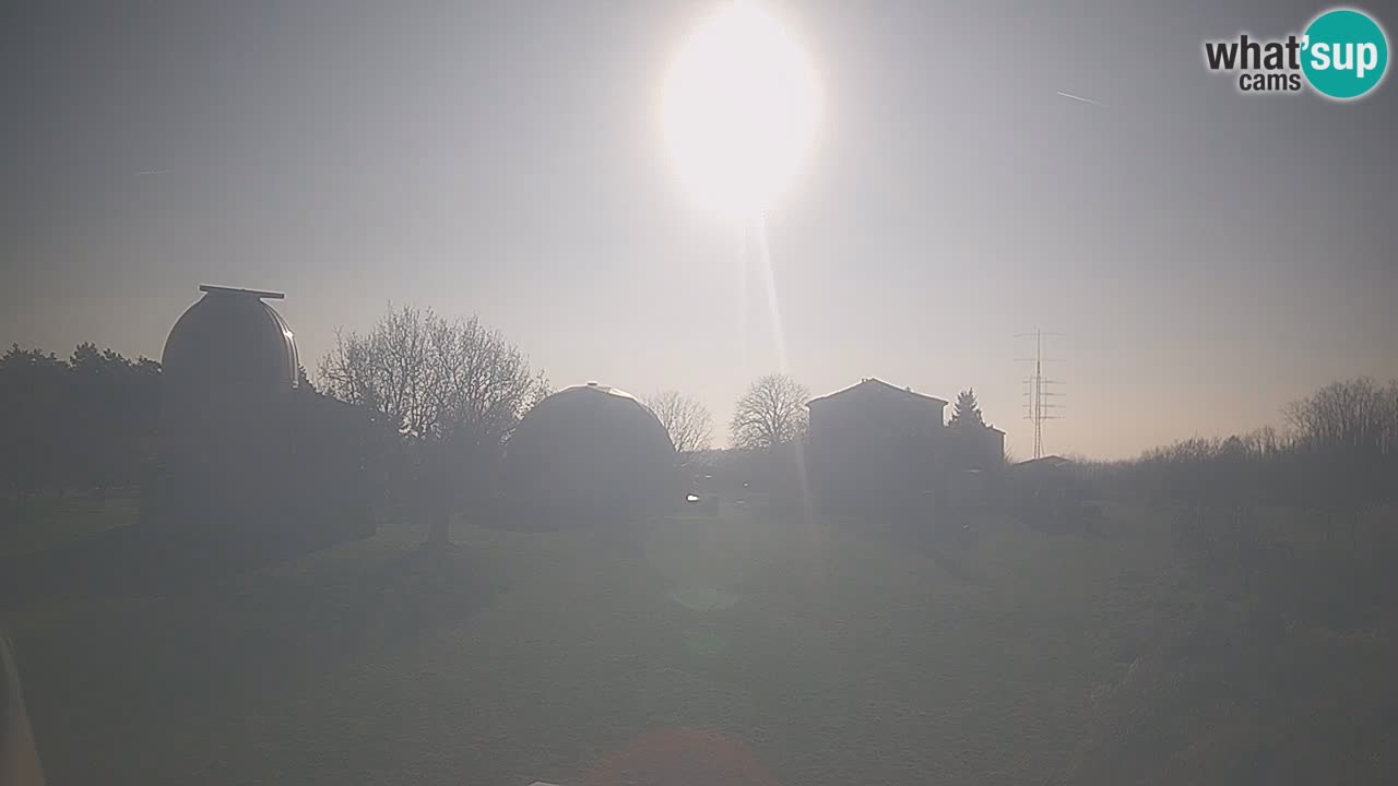 Cámara web en vivo del Observatorio de Višnjan: explora el cielo, los asteroides, cometas y meteoroides