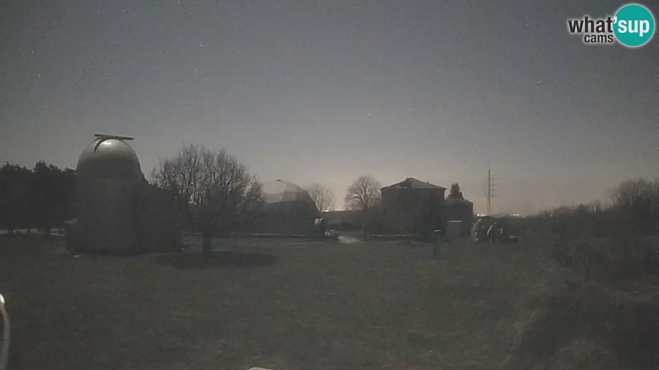 Višnjan Observatory Live Webcam – Explore the Sky, Asteroids, Comets, and Meteoroids
