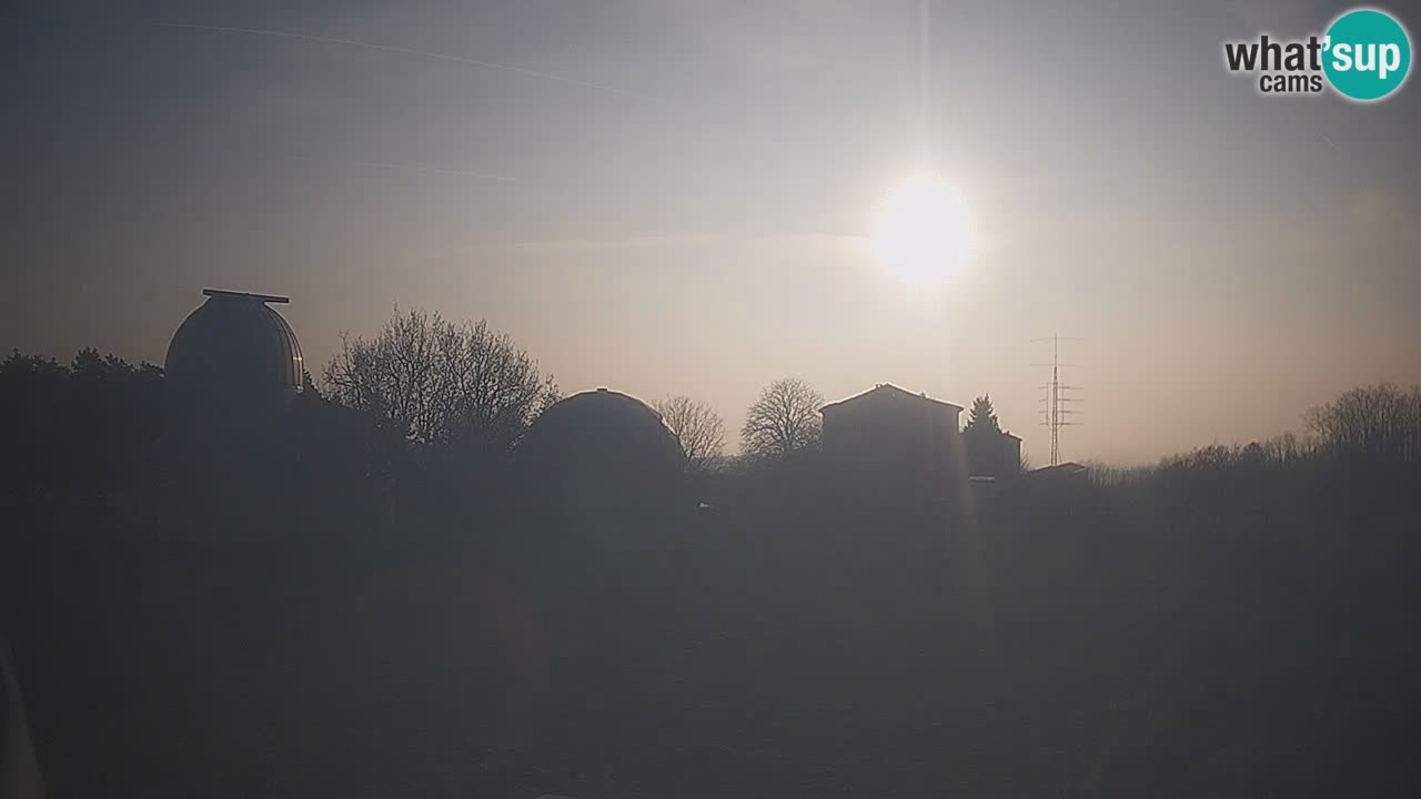 Višnjan Observatory Live Webcam – Explore the Sky, Asteroids, Comets, and Meteoroids