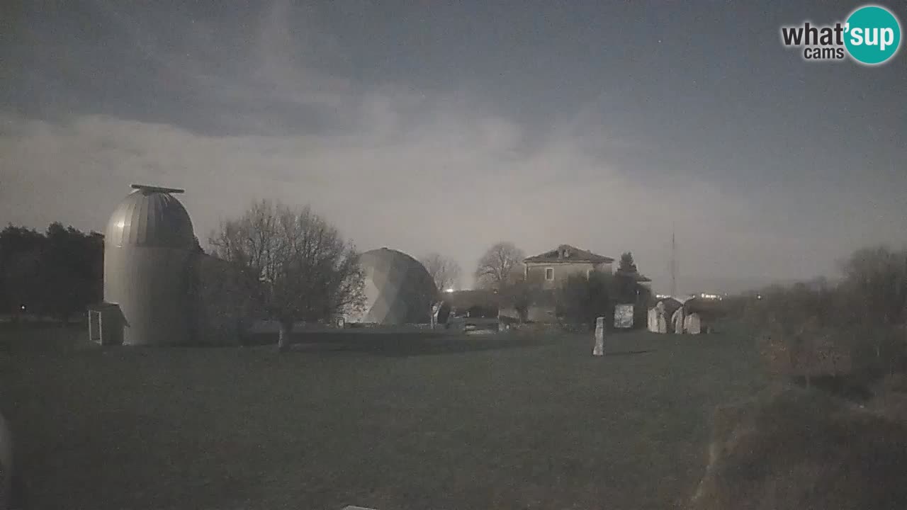 Višnjan Observatory Live Webcam – Explore the Sky, Asteroids, Comets, and Meteoroids