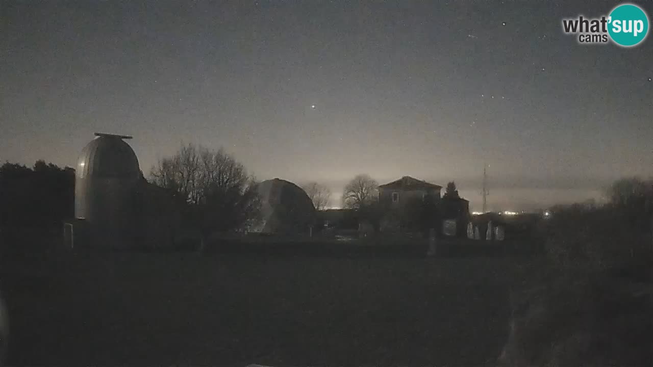Višnjan Observatory Live Webcam – Explore the Sky, Asteroids, Comets, and Meteoroids