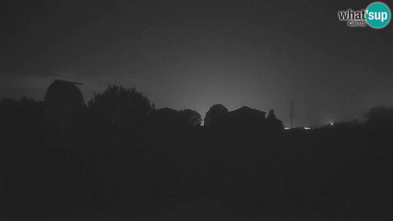 Višnjan Observatory Live Webcam – Explore the Sky, Asteroids, Comets, and Meteoroids
