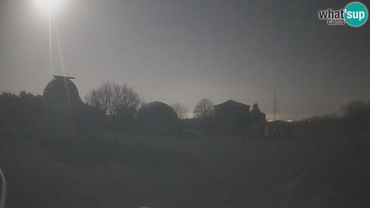 Višnjan Observatory Live Webcam – Explore the Sky, Asteroids, Comets, and Meteoroids