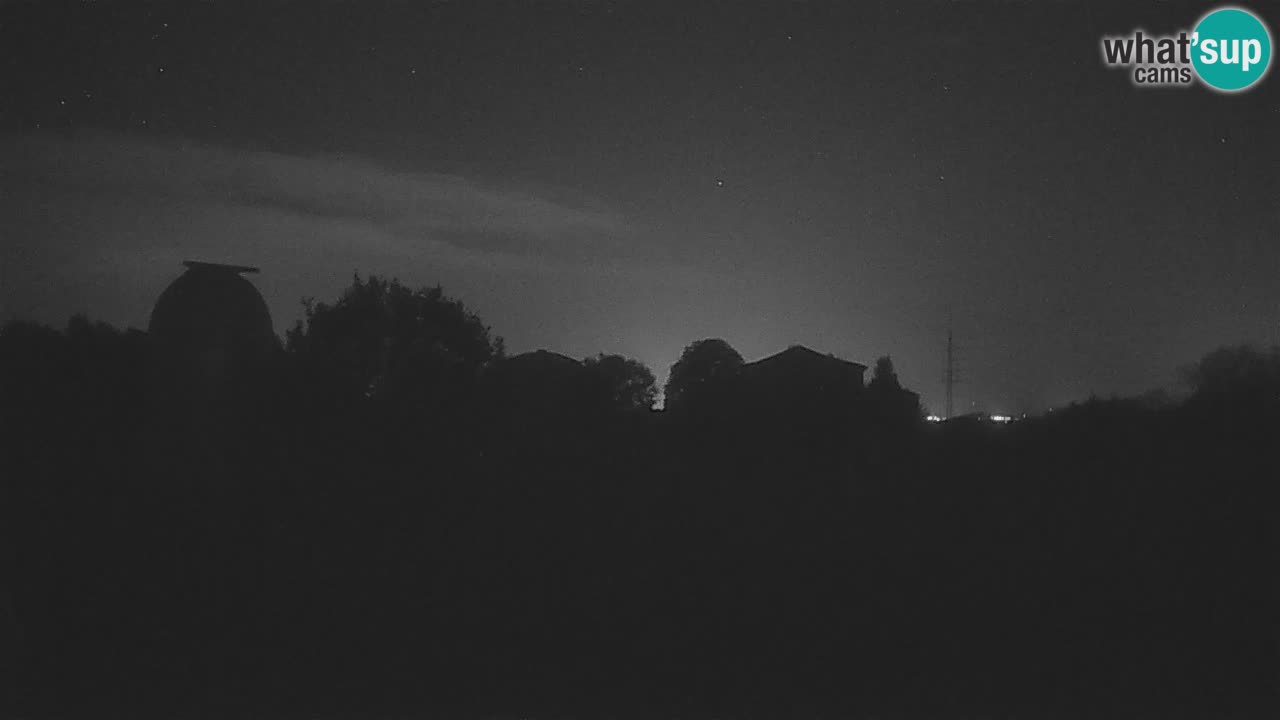 Webcam en direct de l’Observatoire de Višnjan – Explorez le ciel, les astéroïdes, les comètes et les météoroïdes
