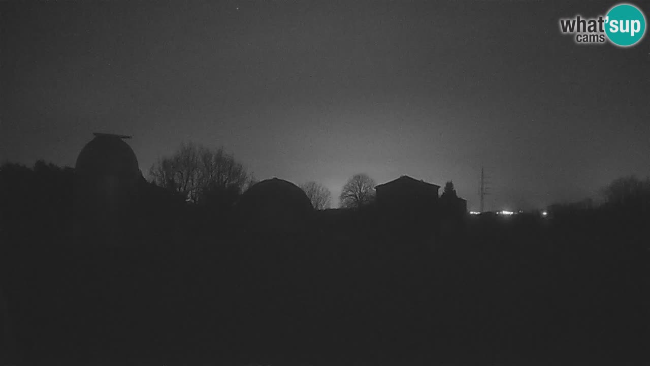Višnjan Observatory Live Webcam – Explore the Sky, Asteroids, Comets, and Meteoroids
