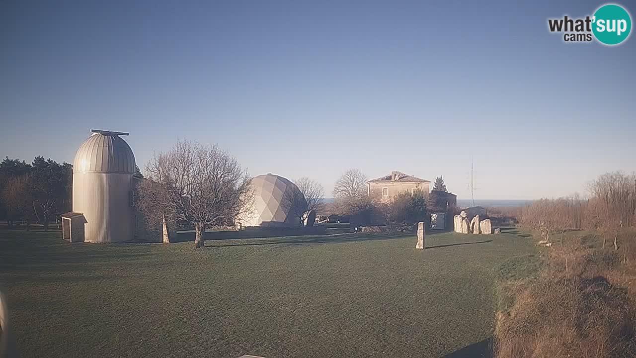 Višnjan Opservatorij uživo preko web kamere – Istražite nebo, asteroide, komete i meteorite
