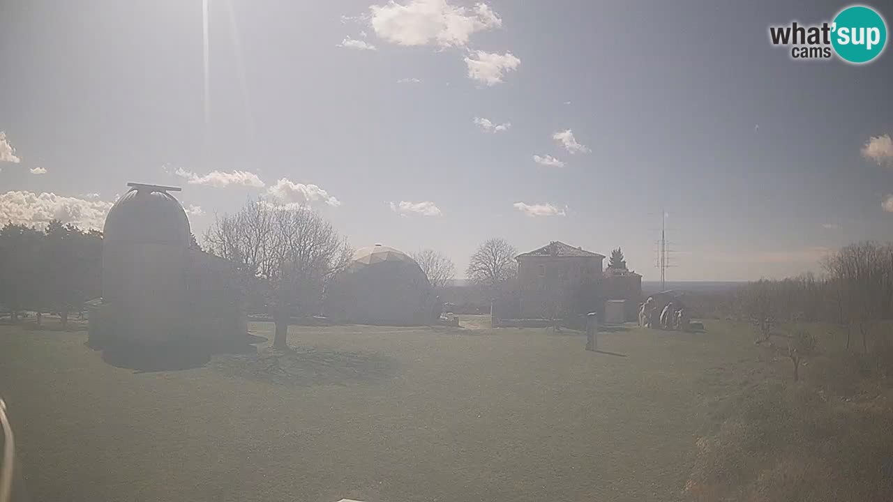 Višnjan Observatory Live Webcam – Explore the Sky, Asteroids, Comets, and Meteoroids