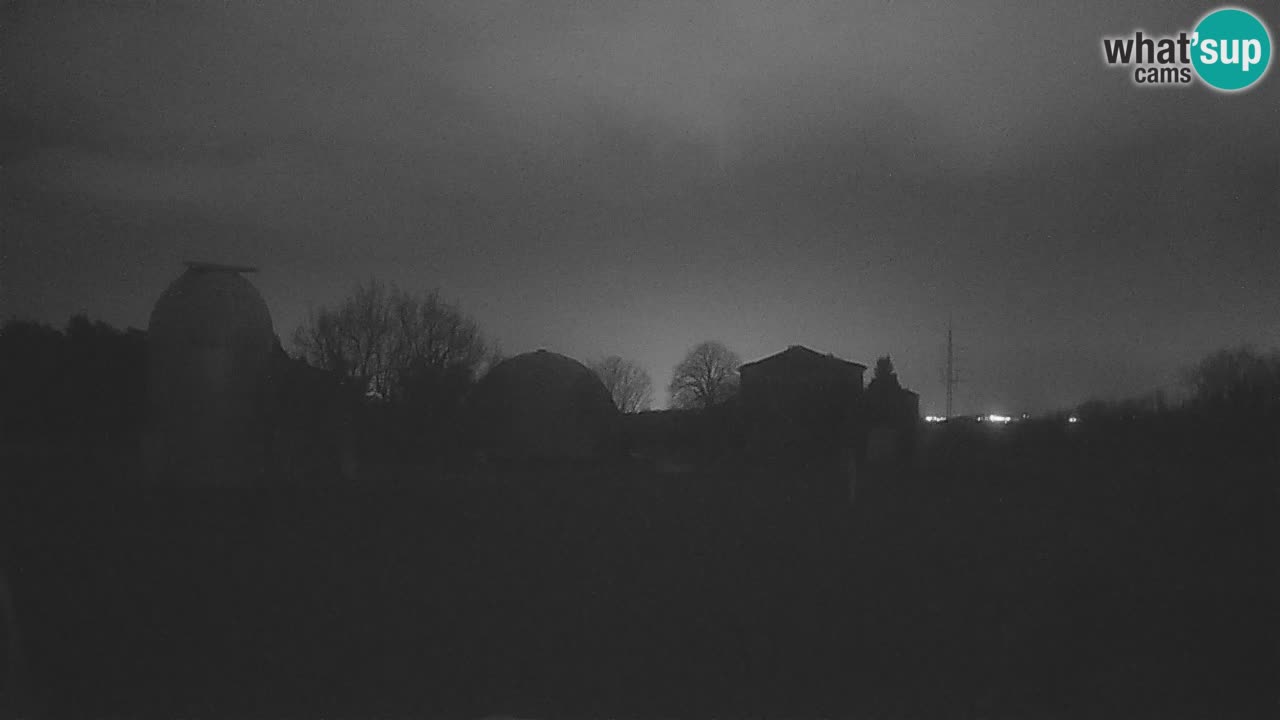 Višnjan Observatory Live Webcam – Explore the Sky, Asteroids, Comets, and Meteoroids