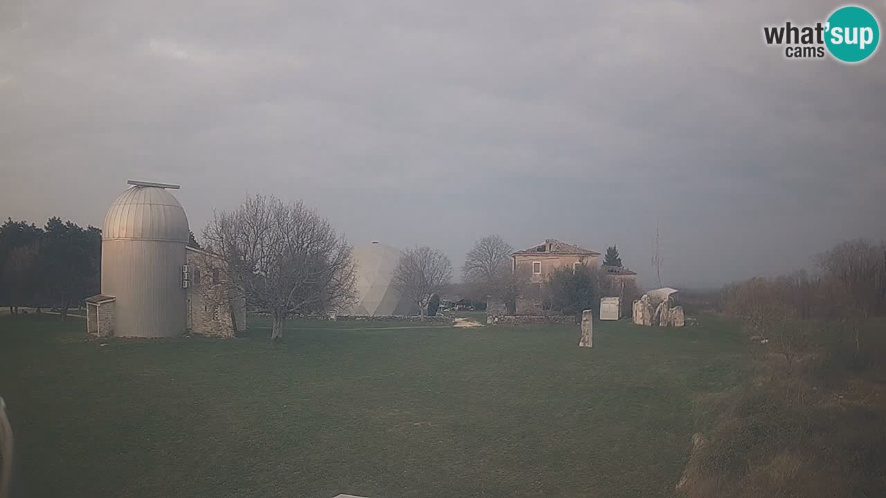 Višnjan Opservatorij uživo preko web kamere – Istražite nebo, asteroide, komete i meteorite