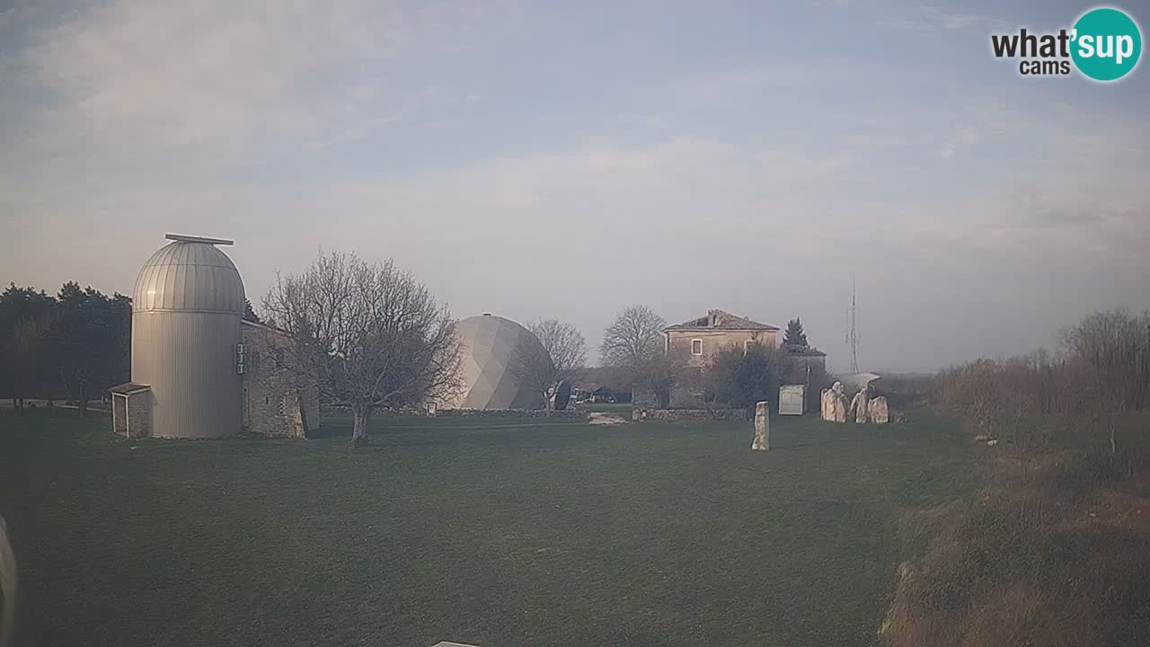 Višnjan Opservatorij uživo preko web kamere – Istražite nebo, asteroide, komete i meteorite