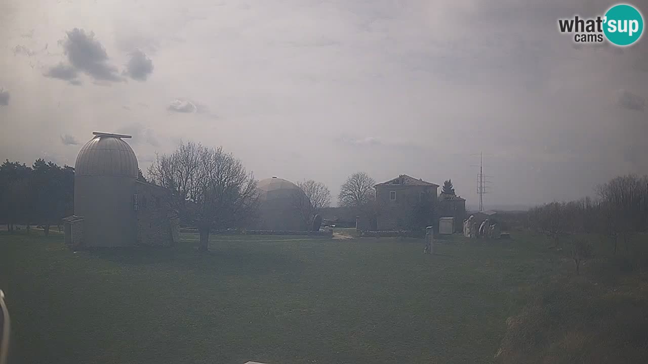 Višnjan Observatory Live Webcam – Explore the Sky, Asteroids, Comets, and Meteoroids