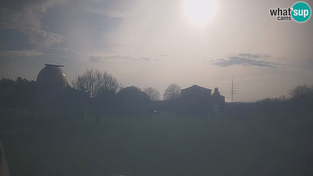 Višnjan Observatory Live Webcam – Explore the Sky, Asteroids, Comets, and Meteoroids