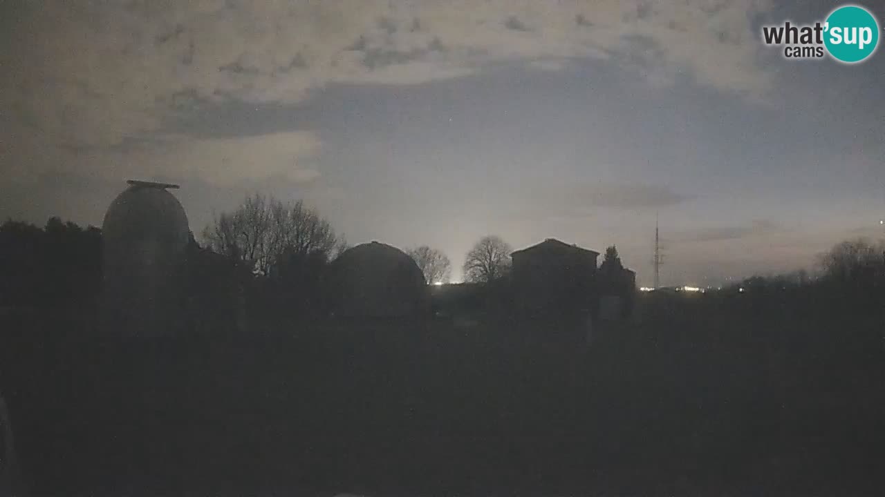 Observatorij Višnjan spletna kamera – Odkrivajte nebo, asteroide, komete in meteorite