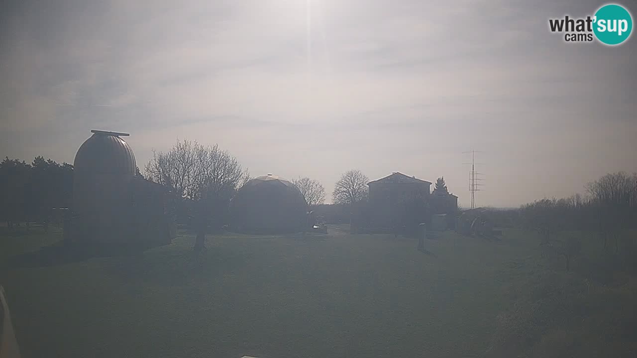 Observatorij Višnjan spletna kamera – Odkrivajte nebo, asteroide, komete in meteorite