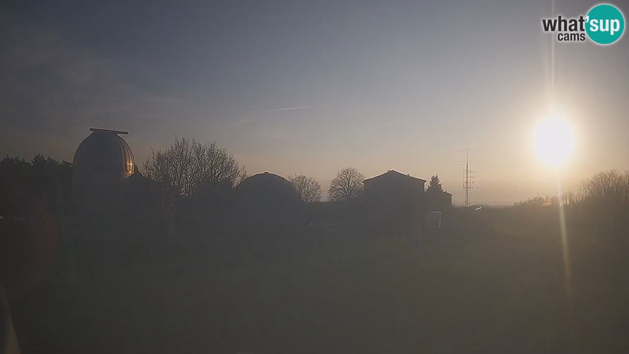 Višnjan Observatory Live Webcam – Explore the Sky, Asteroids, Comets, and Meteoroids