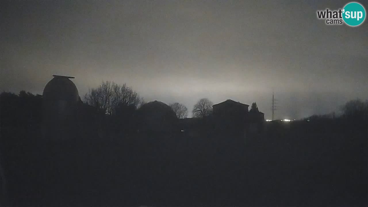 Observatorij Višnjan spletna kamera – Odkrivajte nebo, asteroide, komete in meteorite