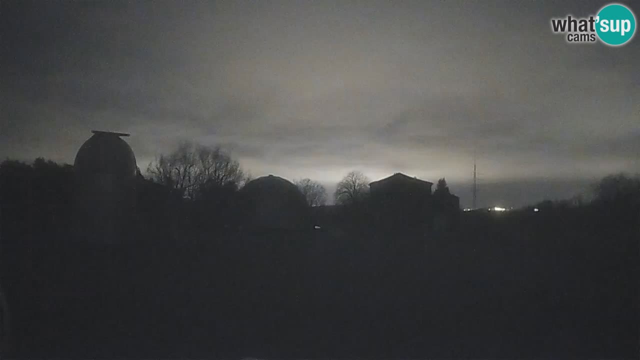 Observatorij Višnjan spletna kamera – Odkrivajte nebo, asteroide, komete in meteorite