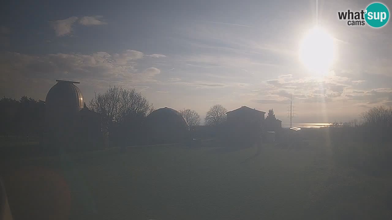 Višnjan Observatory Live Webcam – Explore the Sky, Asteroids, Comets, and Meteoroids