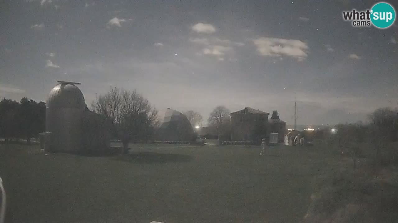 Višnjan Observatory Live Webcam – Explore the Sky, Asteroids, Comets, and Meteoroids