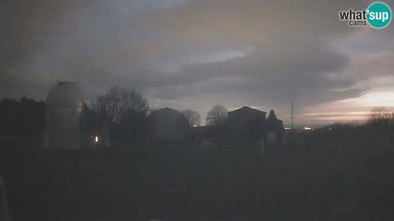 Višnjan Observatory Live Webcam – Explore the Sky, Asteroids, Comets, and Meteoroids