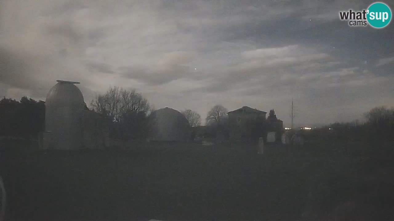 Višnjan Observatory Live Webcam – Explore the Sky, Asteroids, Comets, and Meteoroids