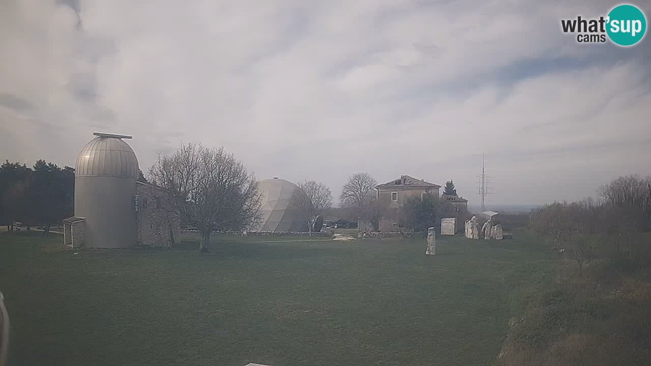 Višnjan Observatory Live Webcam – Explore the Sky, Asteroids, Comets, and Meteoroids