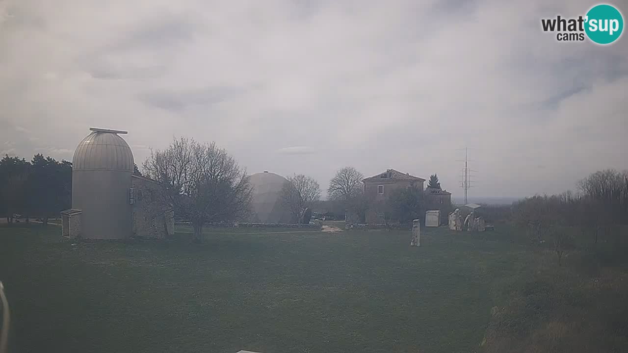 Observatorij Višnjan spletna kamera – Odkrivajte nebo, asteroide, komete in meteorite