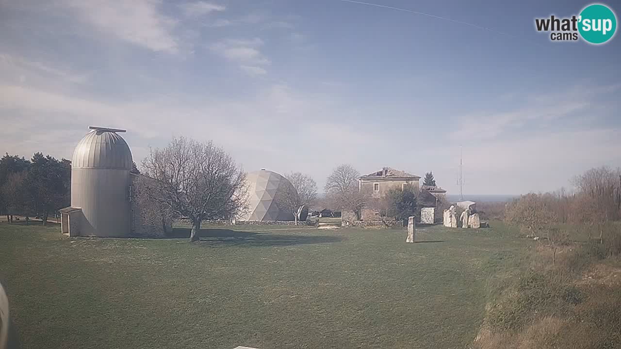 Višnjan Observatory Live Webcam – Explore the Sky, Asteroids, Comets, and Meteoroids