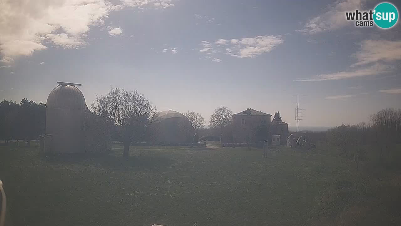 Višnjan Observatory Live Webcam – Explore the Sky, Asteroids, Comets, and Meteoroids