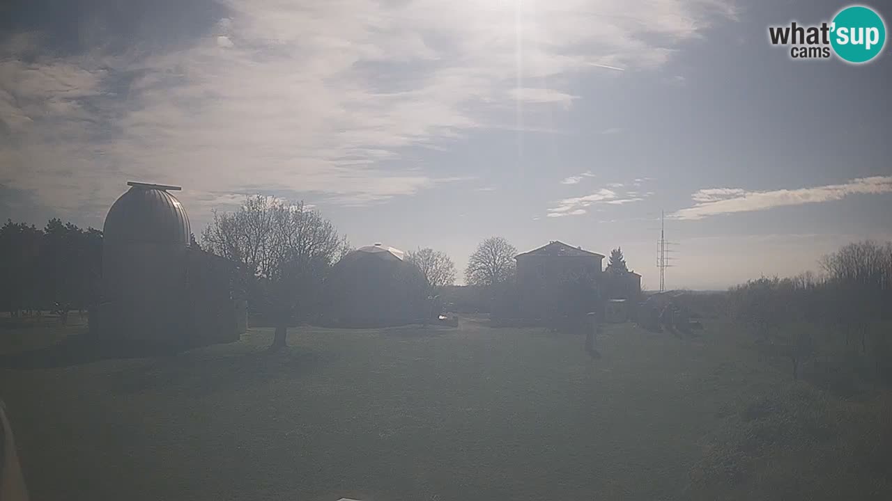 Višnjan Observatory Live Webcam – Explore the Sky, Asteroids, Comets, and Meteoroids