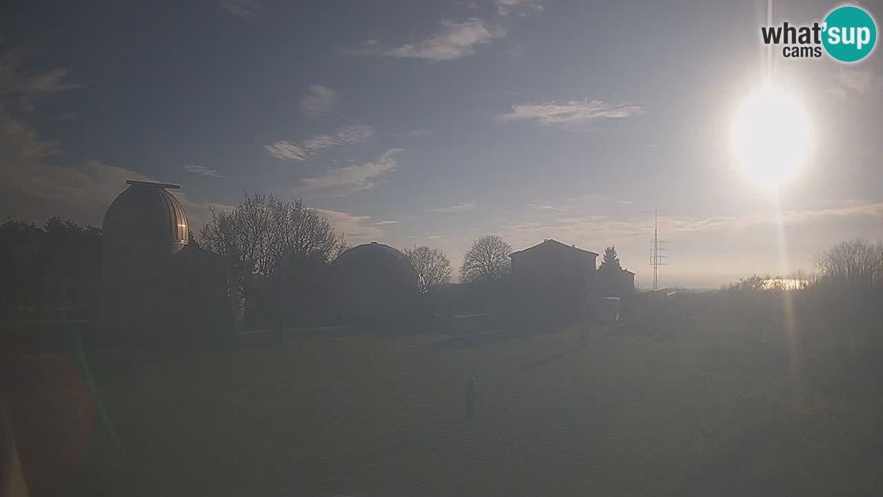 Višnjan Observatory Live Webcam – Explore the Sky, Asteroids, Comets, and Meteoroids