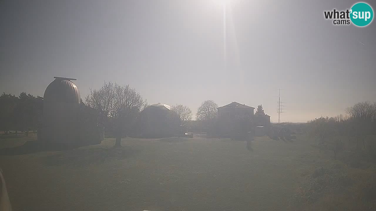 Višnjan Observatory Live Webcam – Explore the Sky, Asteroids, Comets, and Meteoroids