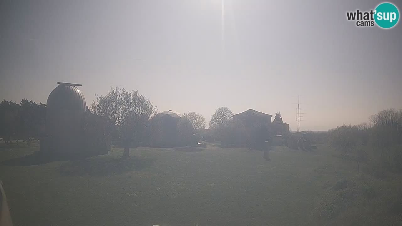 Observatorij Višnjan spletna kamera – Odkrivajte nebo, asteroide, komete in meteorite