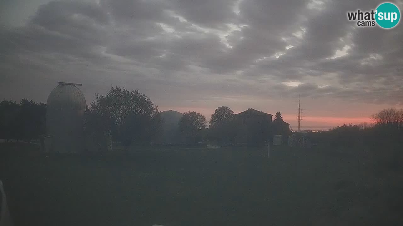 Višnjan Observatory Live Webcam – Explore the Sky, Asteroids, Comets, and Meteoroids