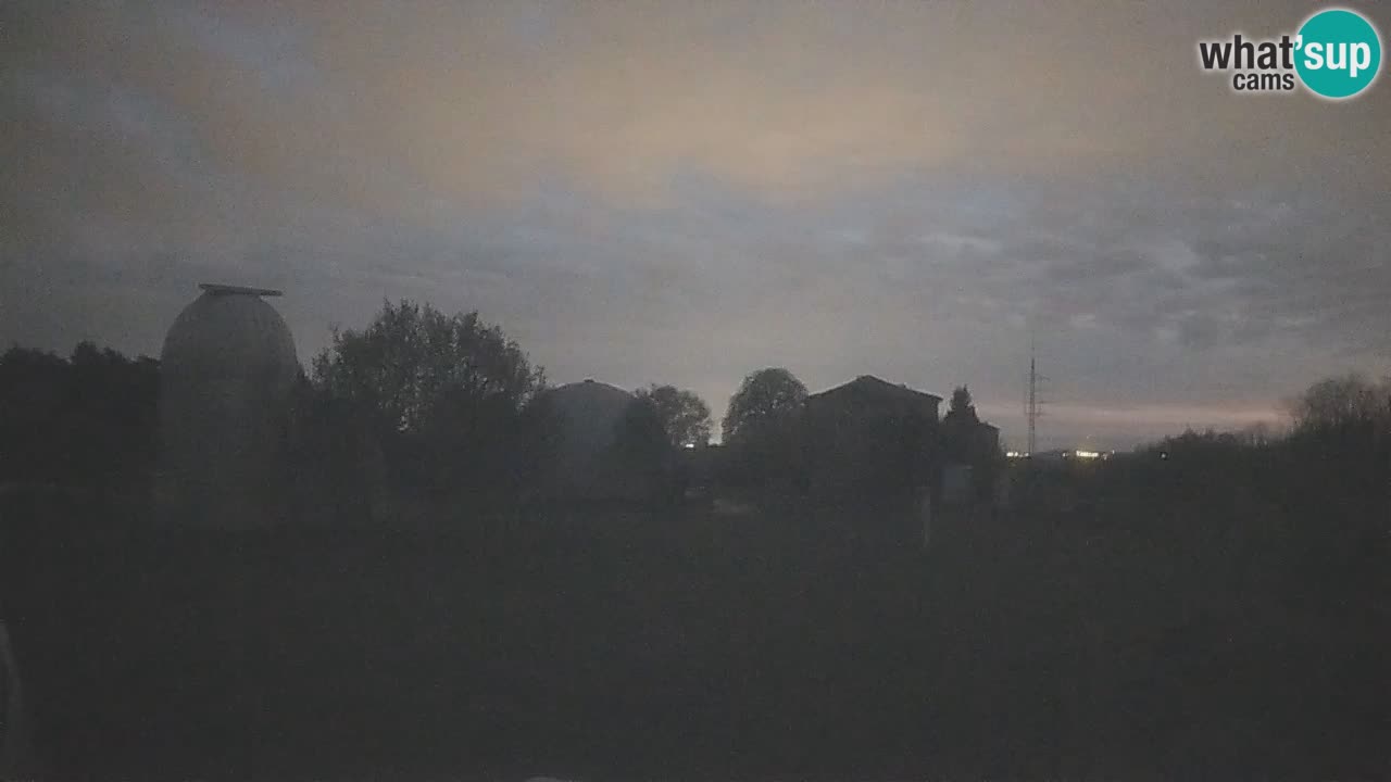 Višnjan Observatory Live Webcam – Explore the Sky, Asteroids, Comets, and Meteoroids