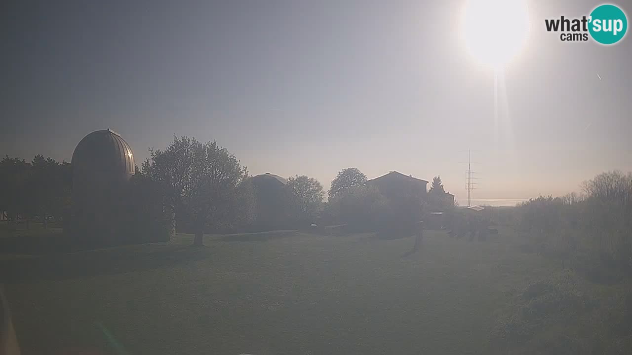 Višnjan Observatory Live Webcam – Explore the Sky, Asteroids, Comets, and Meteoroids