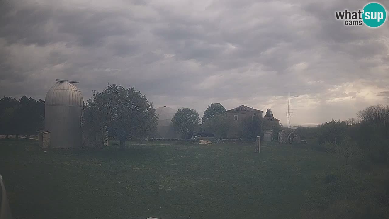 Višnjan Opservatorij uživo preko web kamere – Istražite nebo, asteroide, komete i meteorite