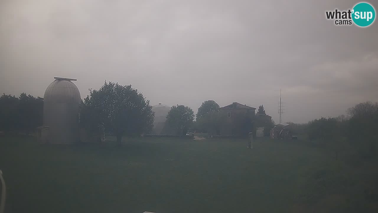 Observatorij Višnjan spletna kamera – Odkrivajte nebo, asteroide, komete in meteorite