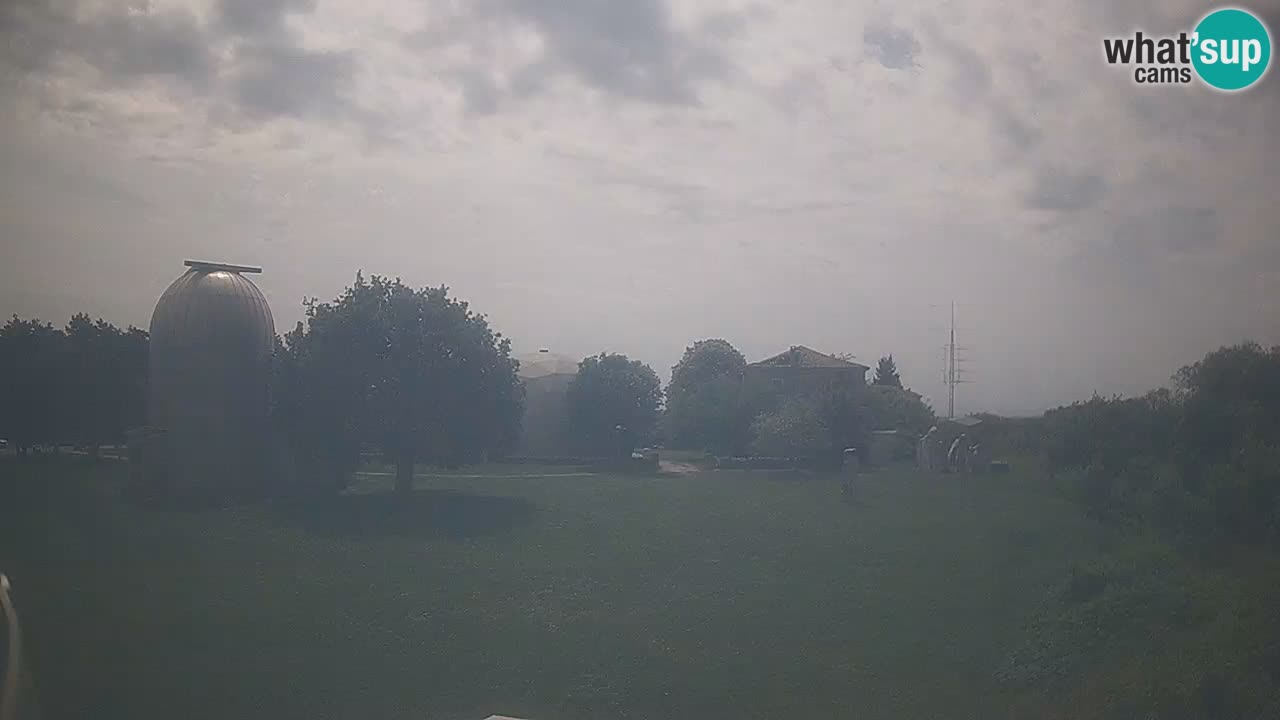 Višnjan Observatory Live Webcam – Explore the Sky, Asteroids, Comets, and Meteoroids