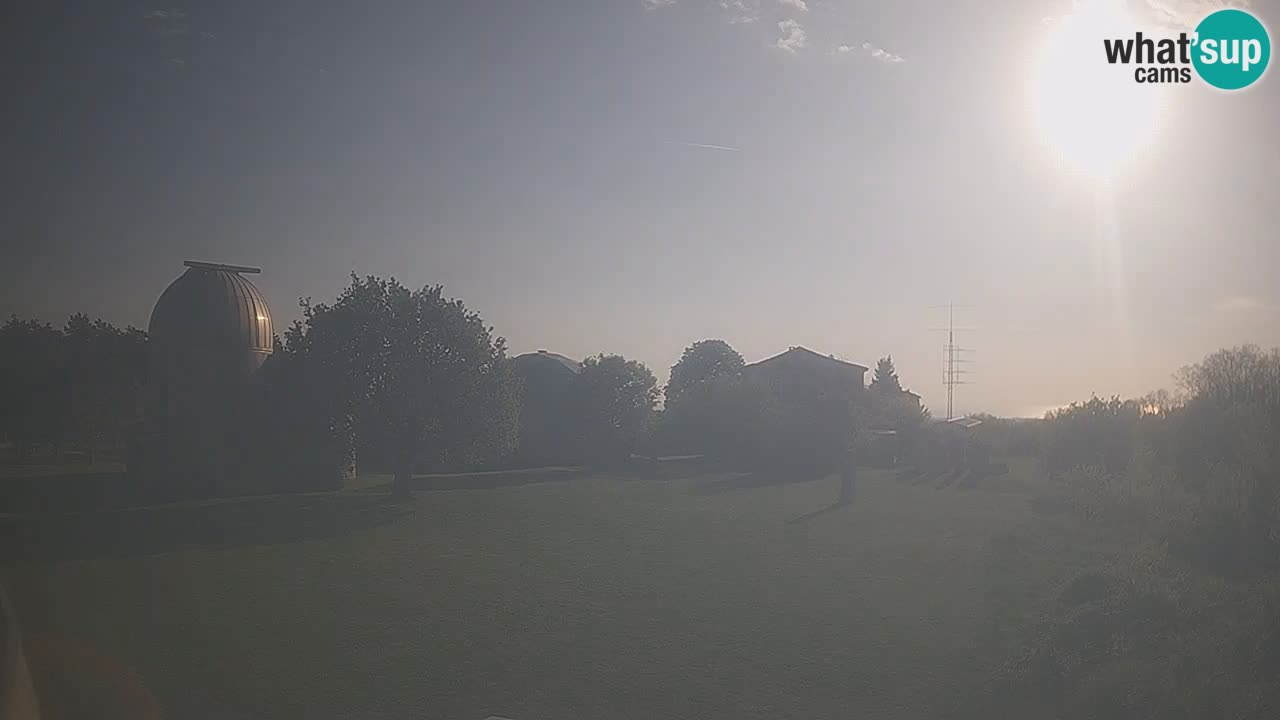 Višnjan Observatory Live Webcam – Explore the Sky, Asteroids, Comets, and Meteoroids